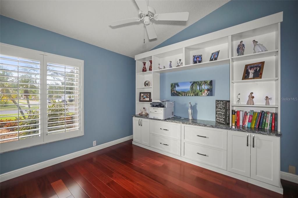 For Sale: $825,000 (3 beds, 2 baths, 2502 Square Feet)