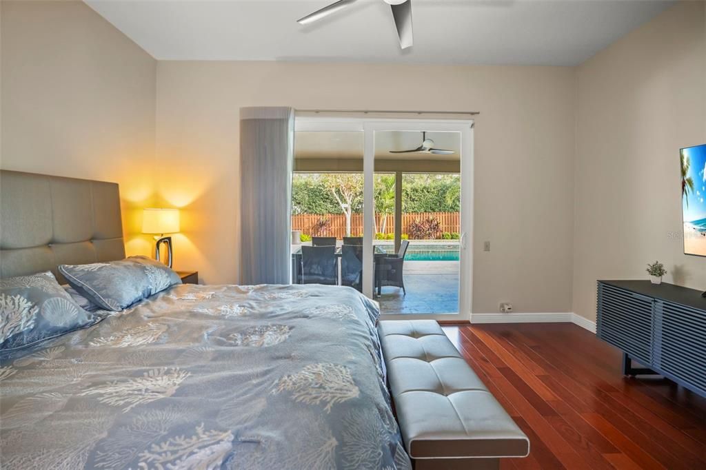 For Sale: $825,000 (3 beds, 2 baths, 2502 Square Feet)