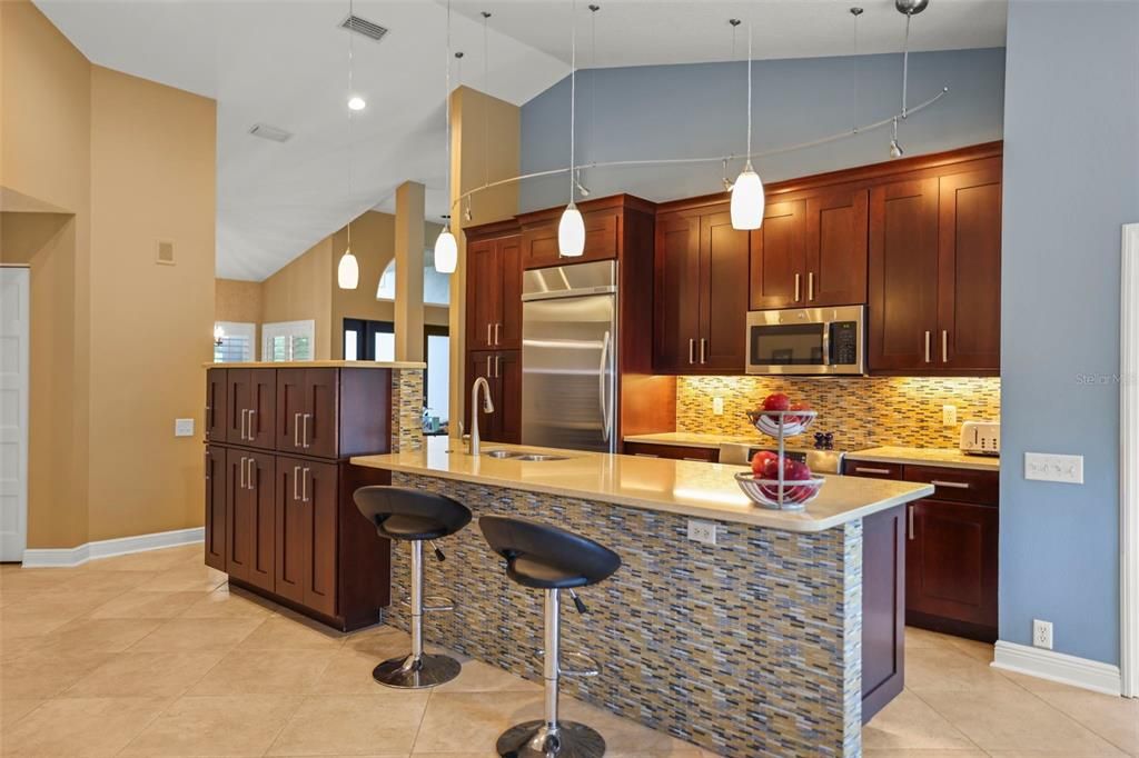 For Sale: $825,000 (3 beds, 2 baths, 2502 Square Feet)