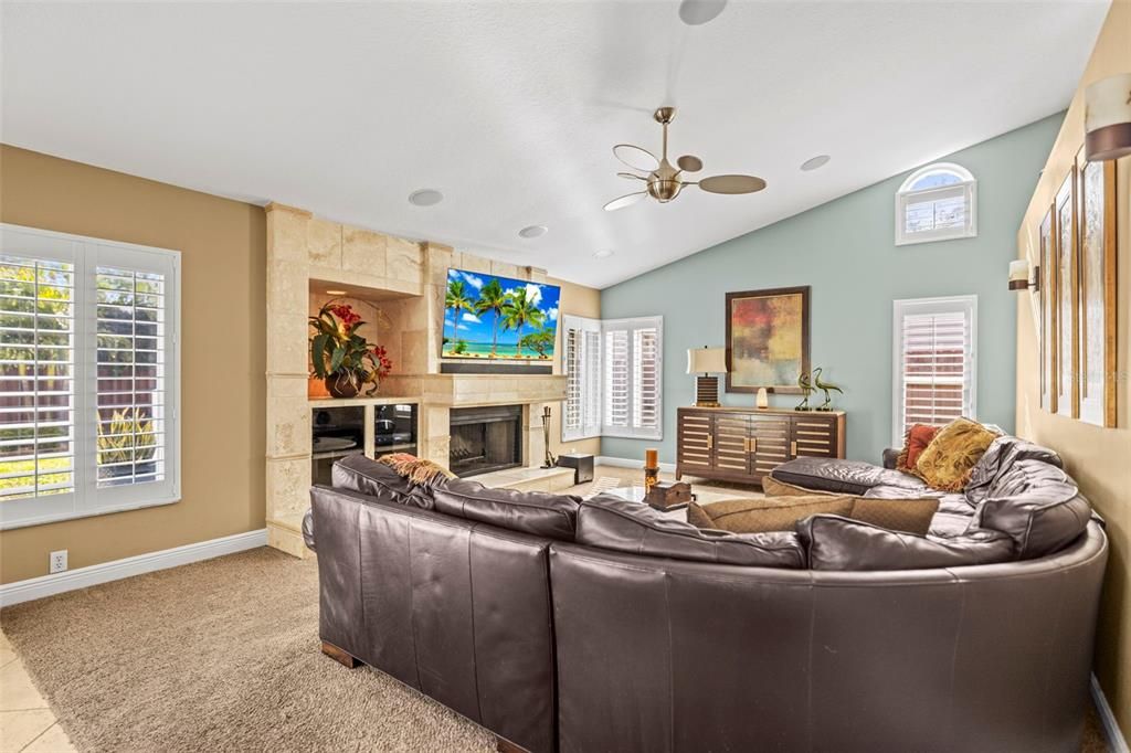 For Sale: $825,000 (3 beds, 2 baths, 2502 Square Feet)