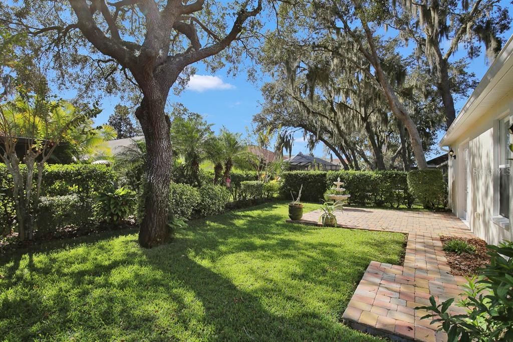 For Rent: $2,750 (3 beds, 2 baths, 2128 Square Feet)