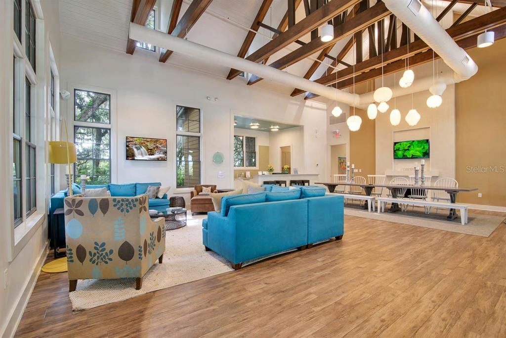 For Rent: $2,750 (3 beds, 2 baths, 2128 Square Feet)