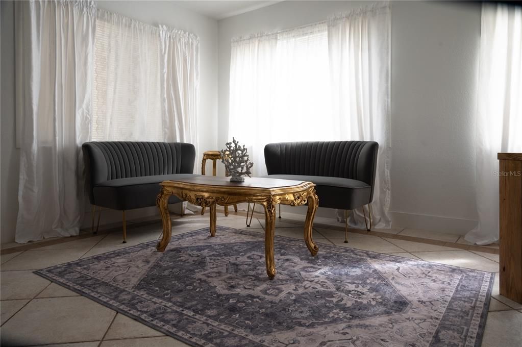 For Sale: $649,900 (2 beds, 2 baths, 1762 Square Feet)