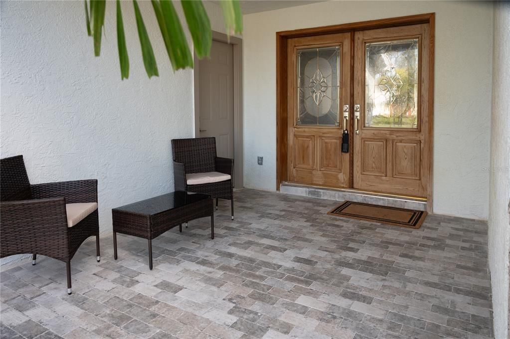 For Sale: $649,900 (2 beds, 2 baths, 1762 Square Feet)