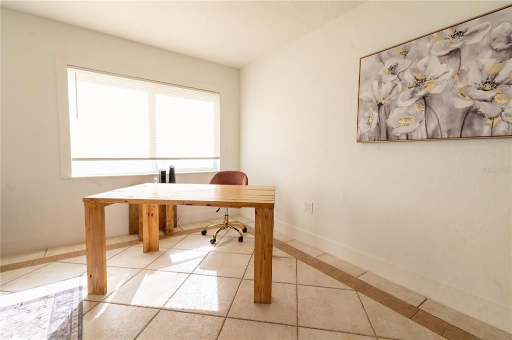 For Sale: $649,900 (2 beds, 2 baths, 1762 Square Feet)