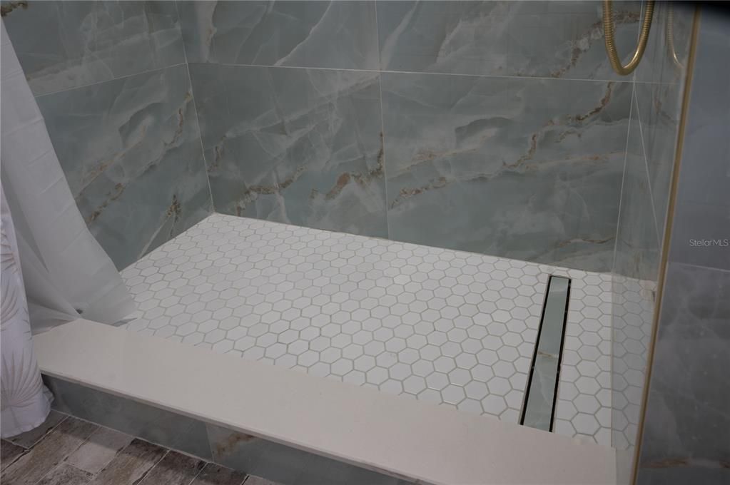 For Sale: $649,900 (2 beds, 2 baths, 1762 Square Feet)