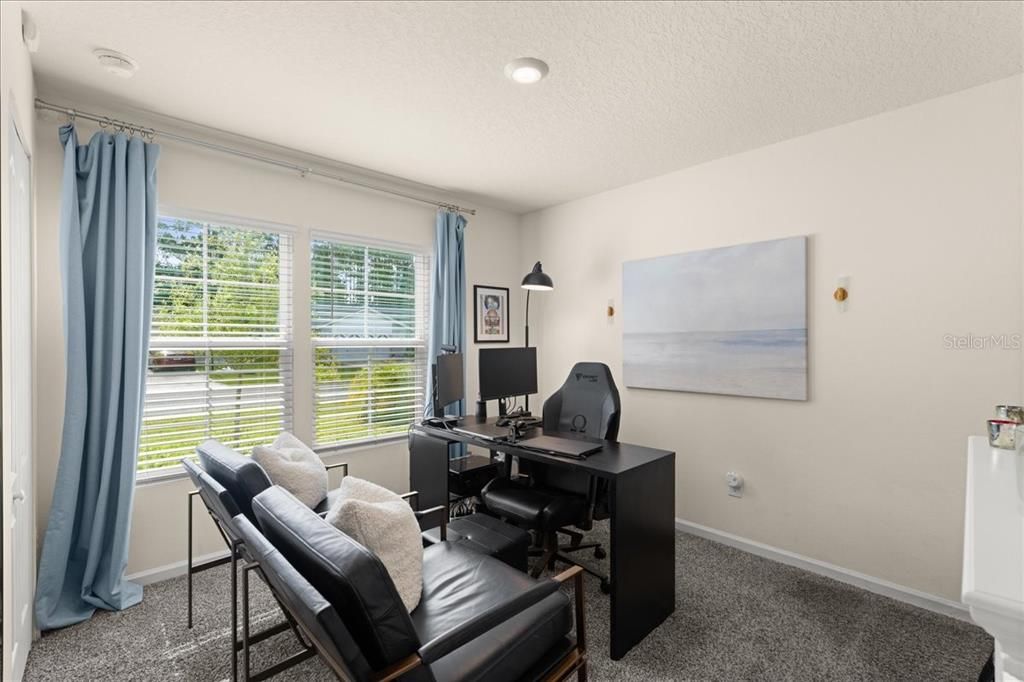 待售: $315,000 (4 贝兹, 2 浴室, 1862 平方英尺)