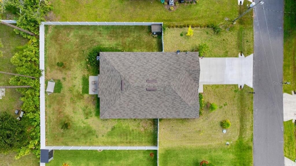 待售: $315,000 (4 贝兹, 2 浴室, 1862 平方英尺)