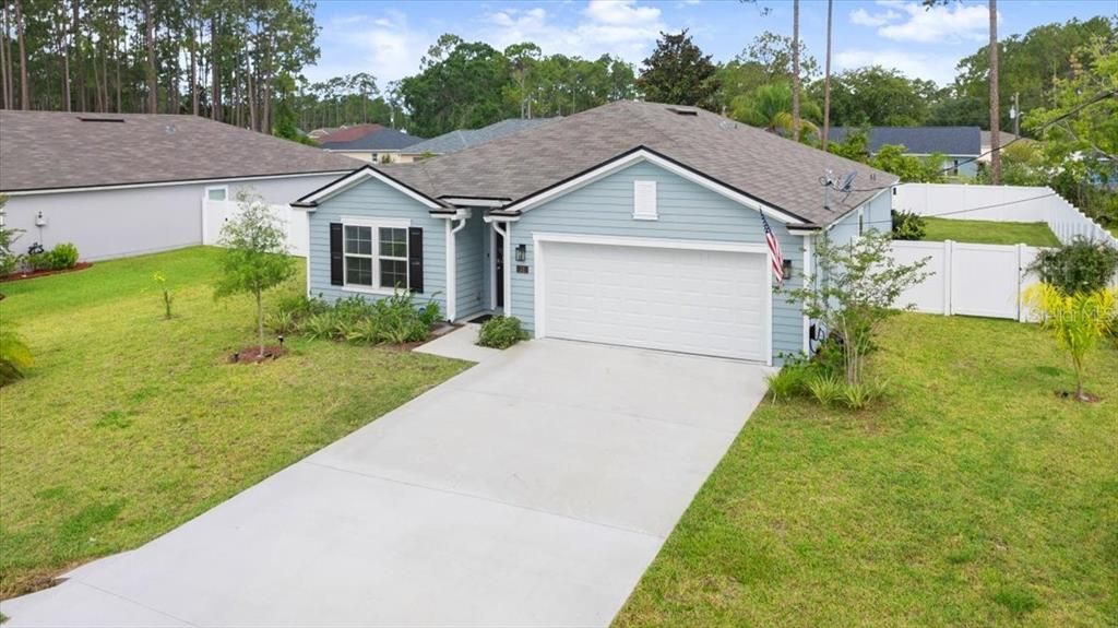 待售: $315,000 (4 贝兹, 2 浴室, 1862 平方英尺)