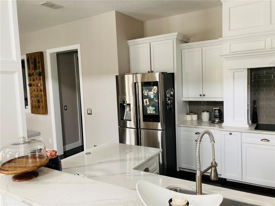 На продажу: $1,499,000 (5 спален, 3 ванн, 3642 Квадратных фут)