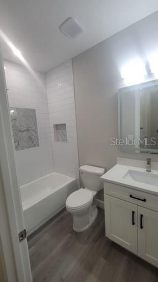 На продажу: $1,499,000 (5 спален, 3 ванн, 3642 Квадратных фут)