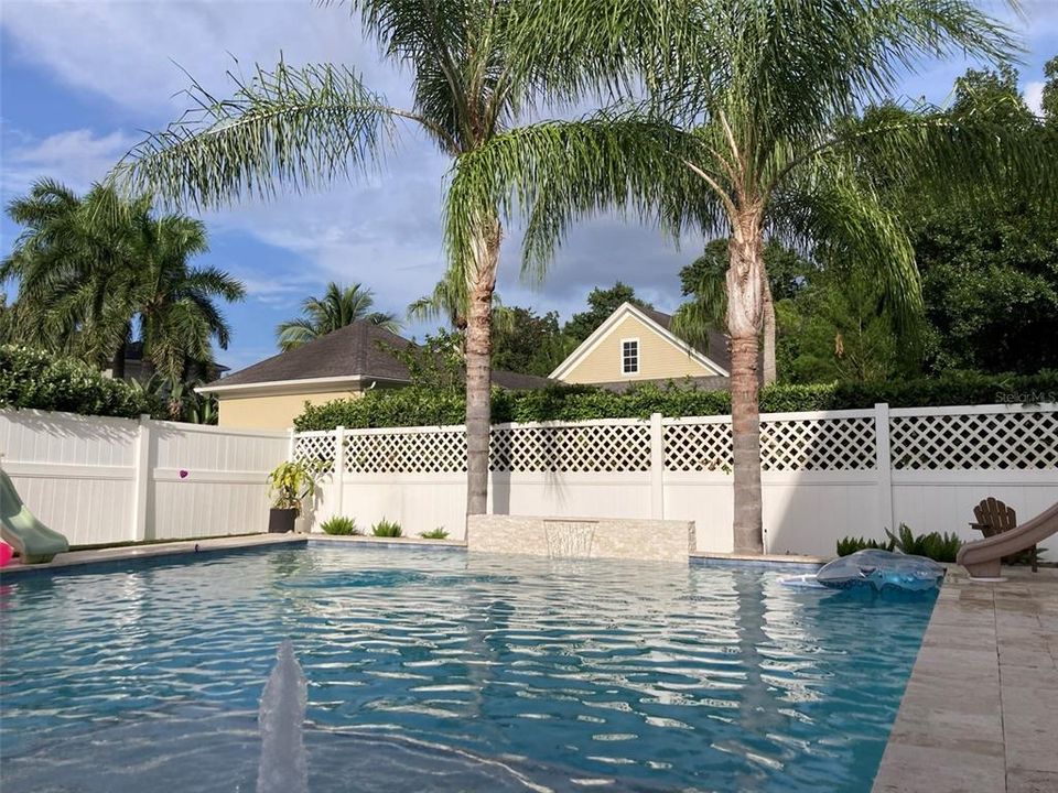 На продажу: $1,499,000 (5 спален, 3 ванн, 3642 Квадратных фут)