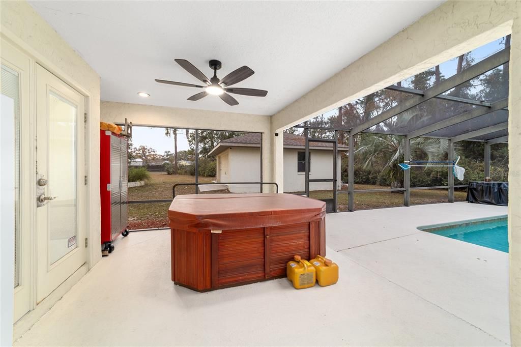 For Sale: $369,900 (3 beds, 2 baths, 1776 Square Feet)