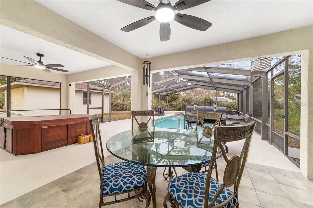 For Sale: $369,900 (3 beds, 2 baths, 1776 Square Feet)