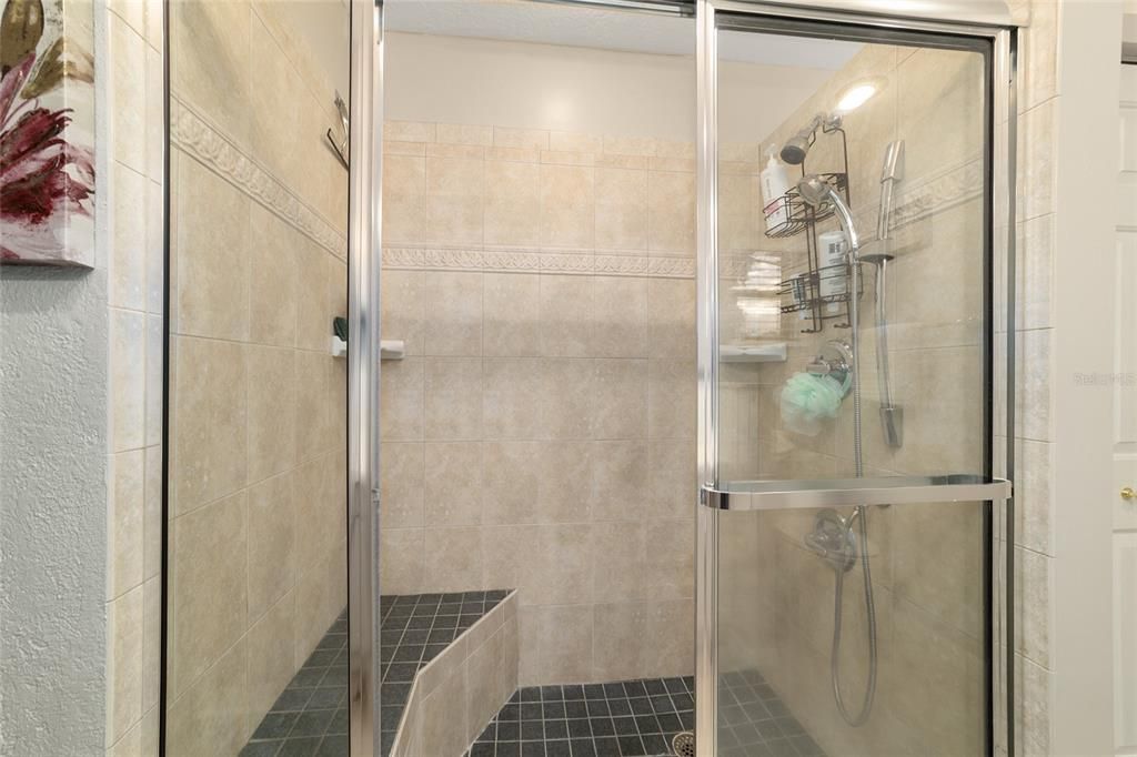 For Sale: $369,900 (3 beds, 2 baths, 1776 Square Feet)