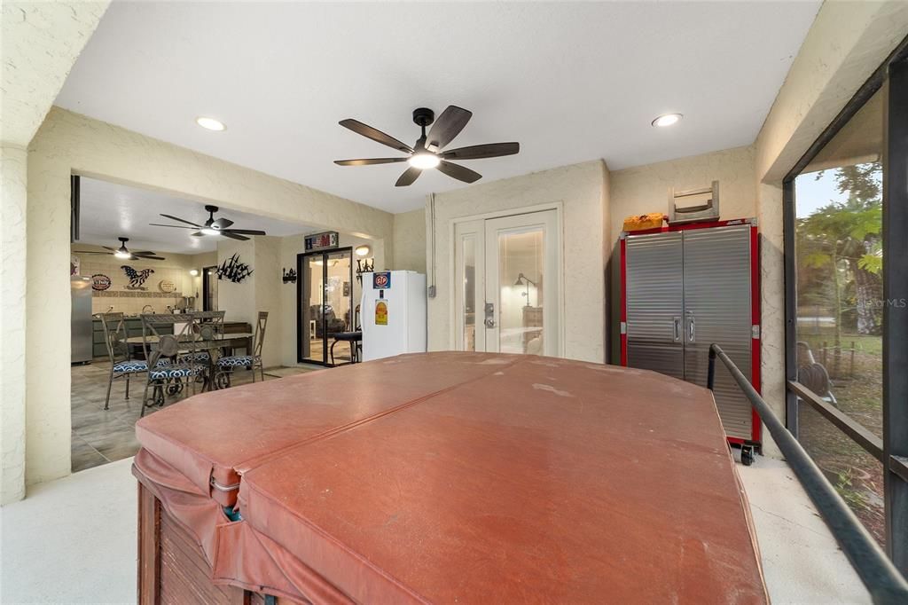 For Sale: $369,900 (3 beds, 2 baths, 1776 Square Feet)