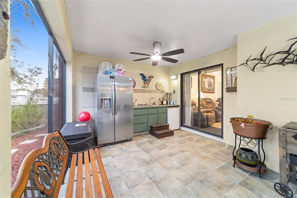 For Sale: $369,900 (3 beds, 2 baths, 1776 Square Feet)