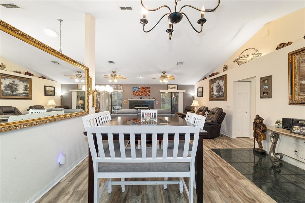 For Sale: $369,900 (3 beds, 2 baths, 1776 Square Feet)