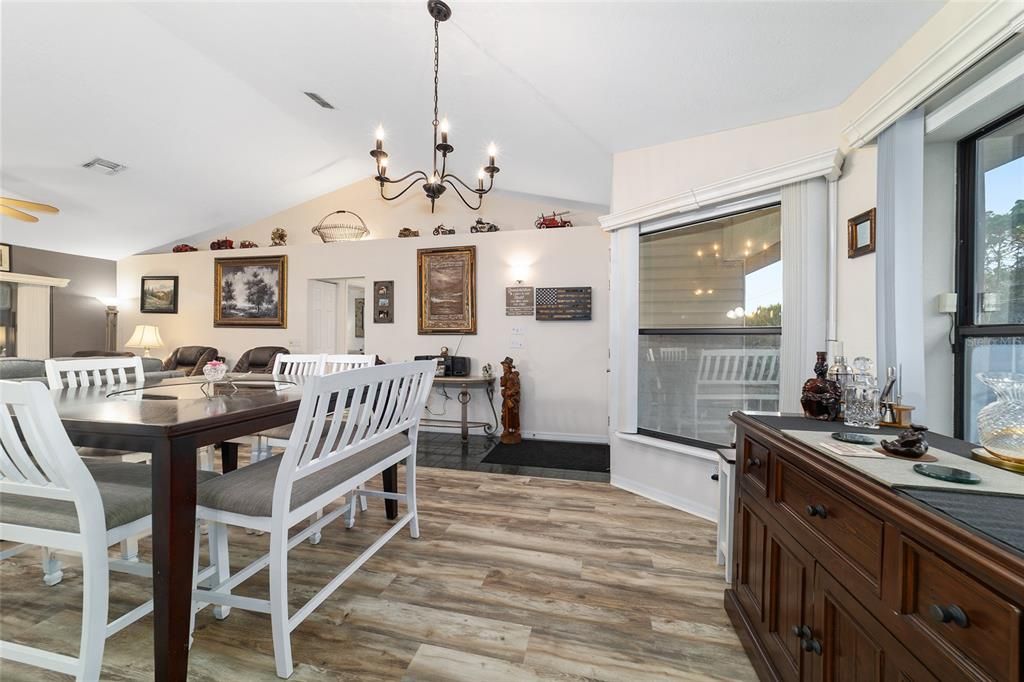 For Sale: $369,900 (3 beds, 2 baths, 1776 Square Feet)