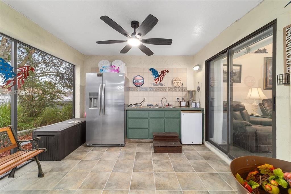 For Sale: $369,900 (3 beds, 2 baths, 1776 Square Feet)