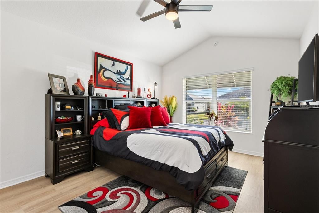 На продажу: $510,000 (3 спален, 3 ванн, 1892 Квадратных фут)