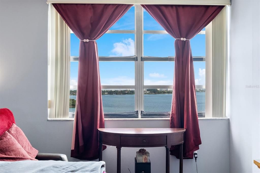 待售: $415,000 (2 贝兹, 2 浴室, 1165 平方英尺)