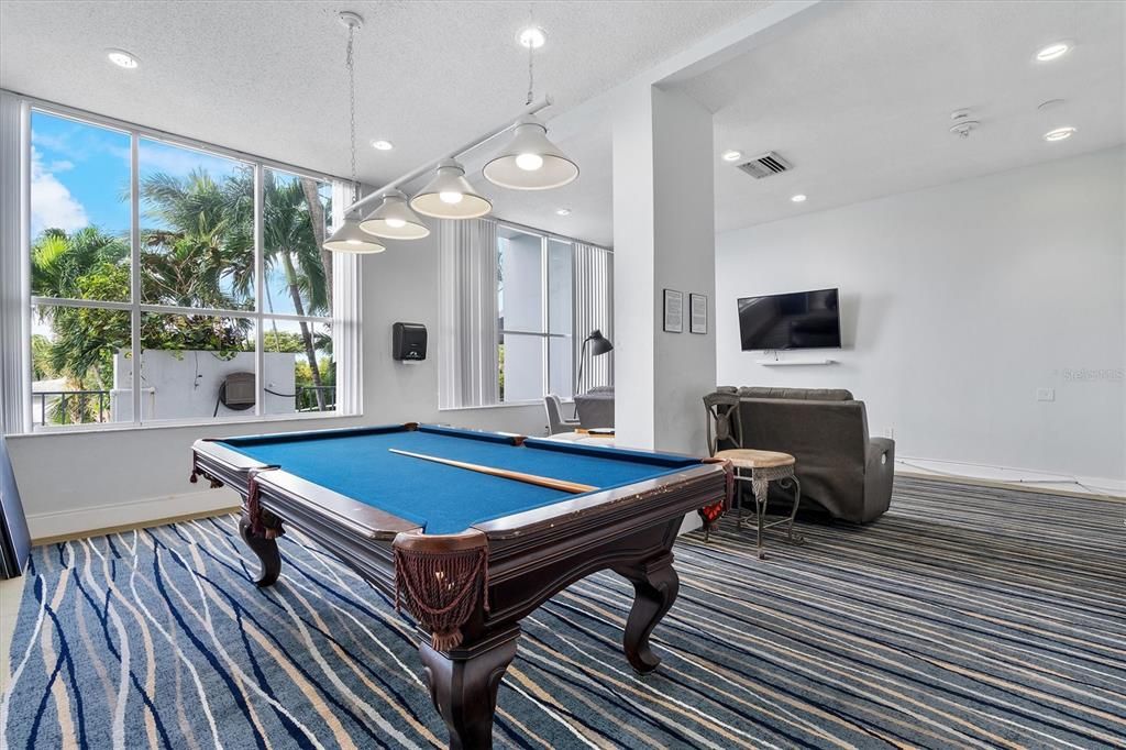 待售: $415,000 (2 贝兹, 2 浴室, 1165 平方英尺)