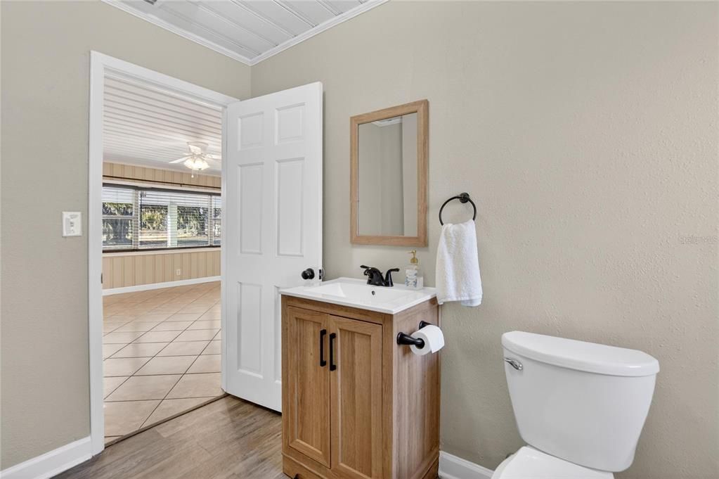 待售: $475,000 (4 贝兹, 2 浴室, 1680 平方英尺)