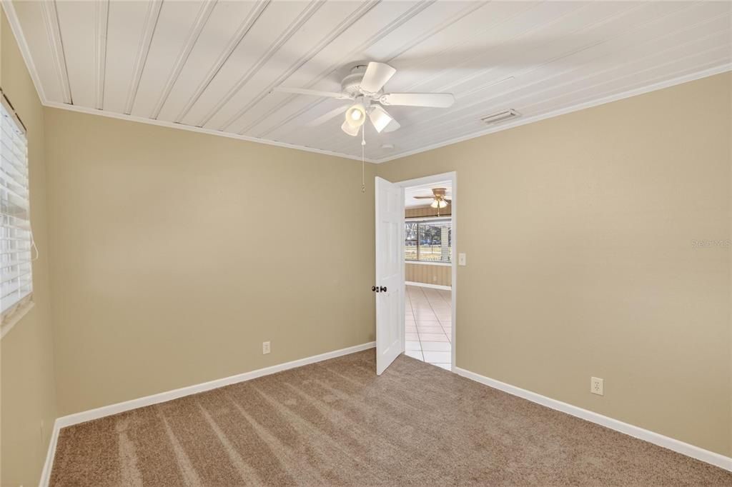 待售: $475,000 (4 贝兹, 2 浴室, 1680 平方英尺)