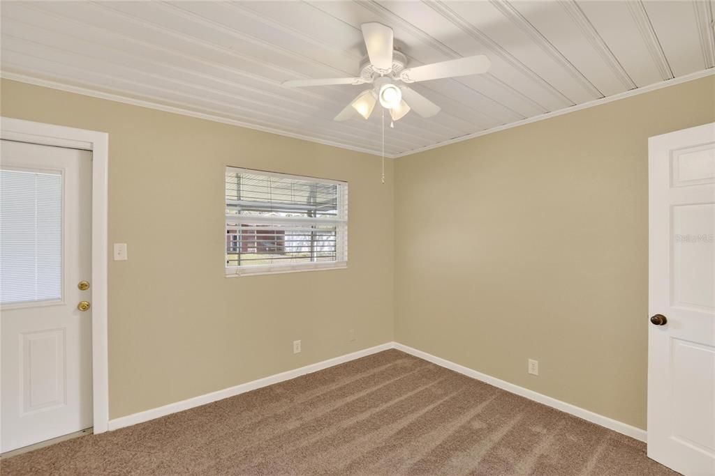 待售: $475,000 (4 贝兹, 2 浴室, 1680 平方英尺)