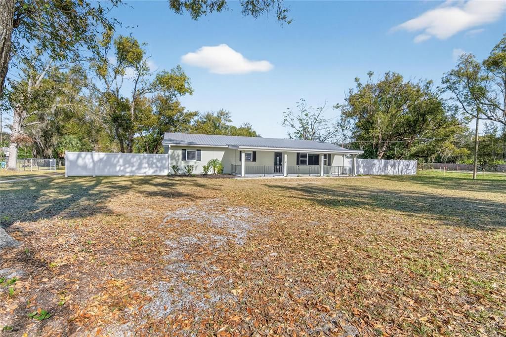 待售: $475,000 (4 贝兹, 2 浴室, 1680 平方英尺)