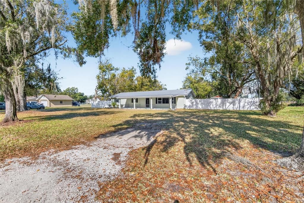 待售: $475,000 (4 贝兹, 2 浴室, 1680 平方英尺)