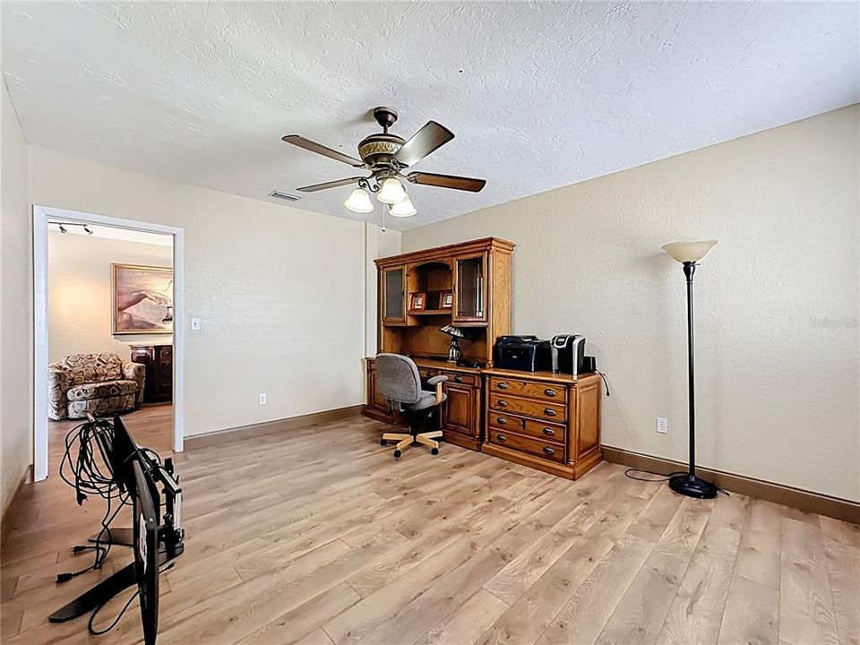 Activo con contrato: $1,299,000 (0 camas, 0 baños, 6580 Pies cuadrados)