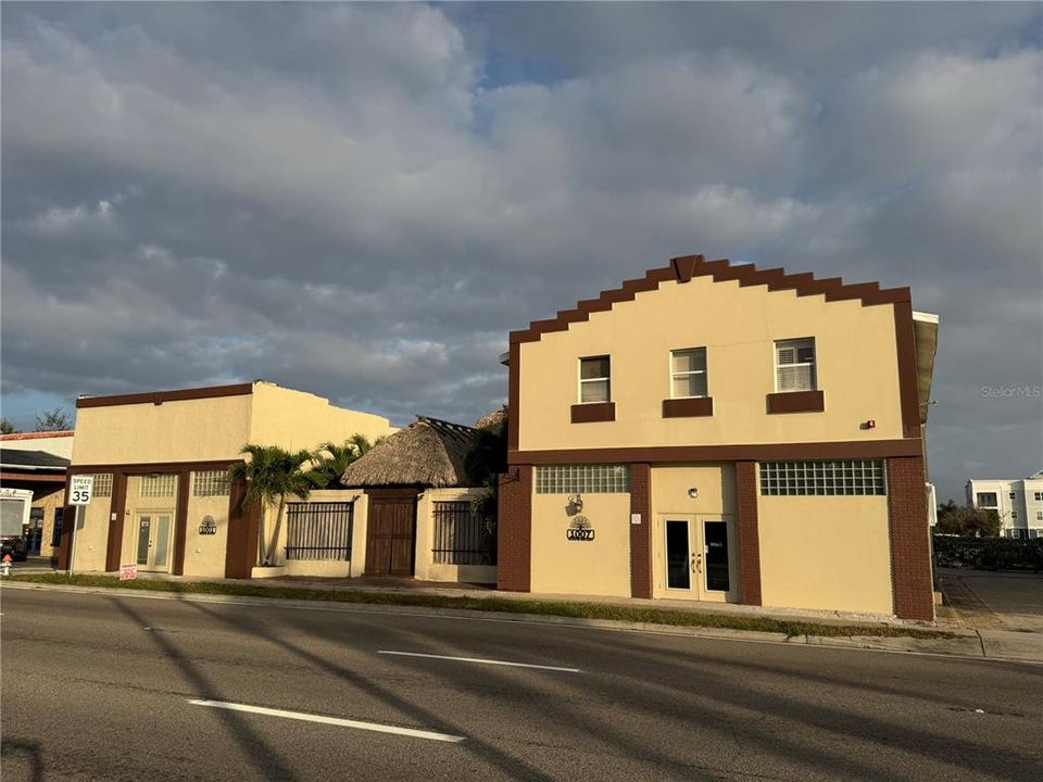 For Sale: $1,299,000 (0 beds, 0 baths, 6580 Square Feet)