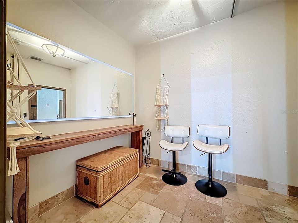 Activo con contrato: $1,299,000 (0 camas, 0 baños, 6580 Pies cuadrados)