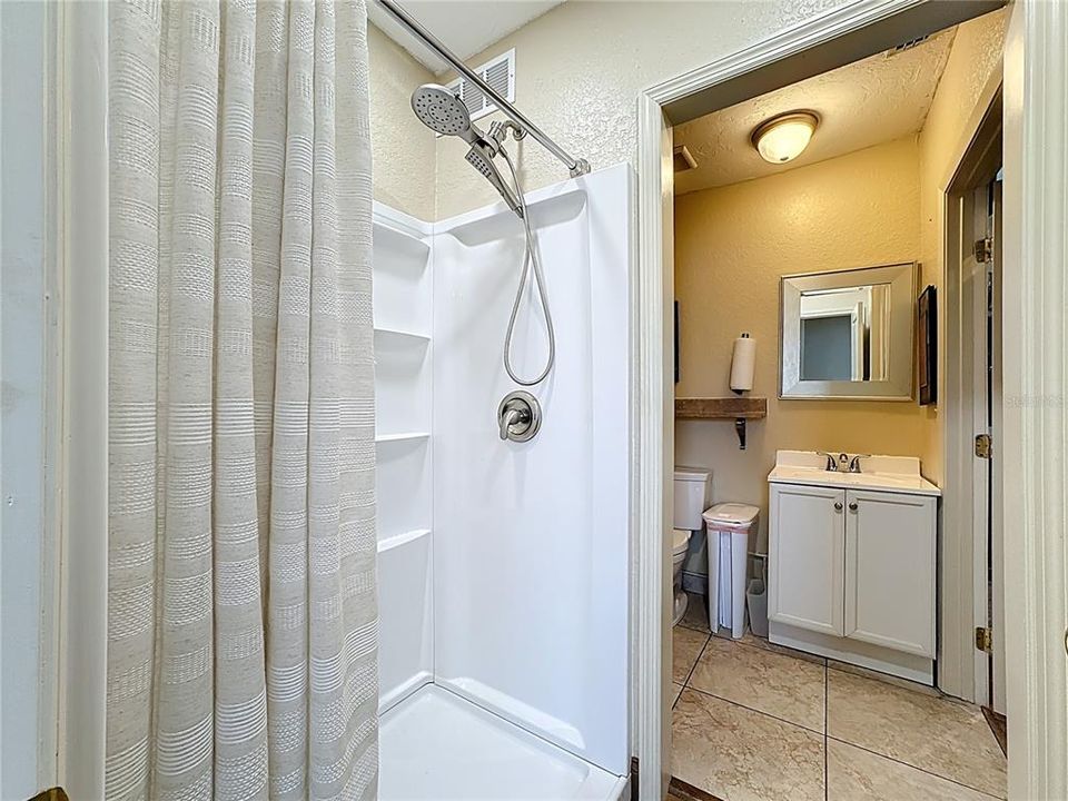 Activo con contrato: $1,299,000 (0 camas, 0 baños, 6580 Pies cuadrados)