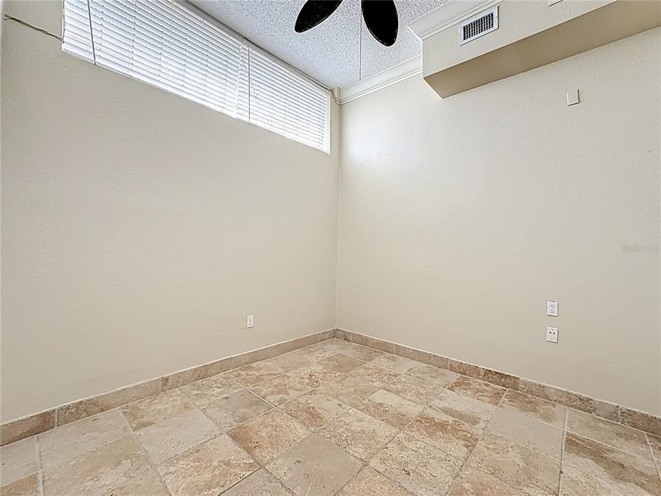 Activo con contrato: $1,299,000 (0 camas, 0 baños, 6580 Pies cuadrados)