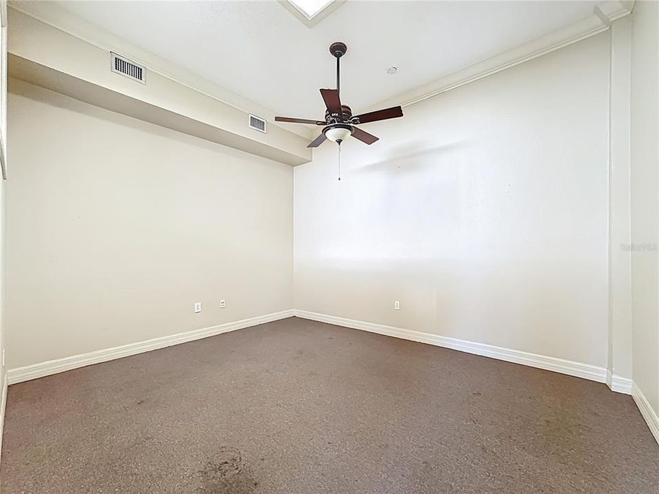 Activo con contrato: $1,299,000 (0 camas, 0 baños, 6580 Pies cuadrados)