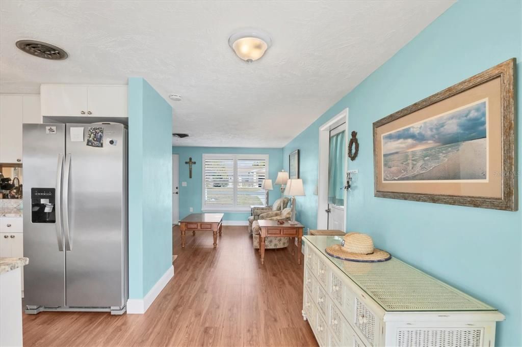 En Venta: $354,500 (2 camas, 1 baños, 960 Pies cuadrados)