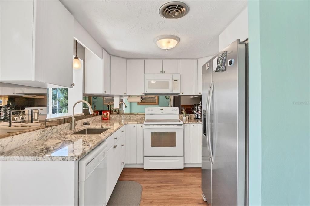 En Venta: $354,500 (2 camas, 1 baños, 960 Pies cuadrados)