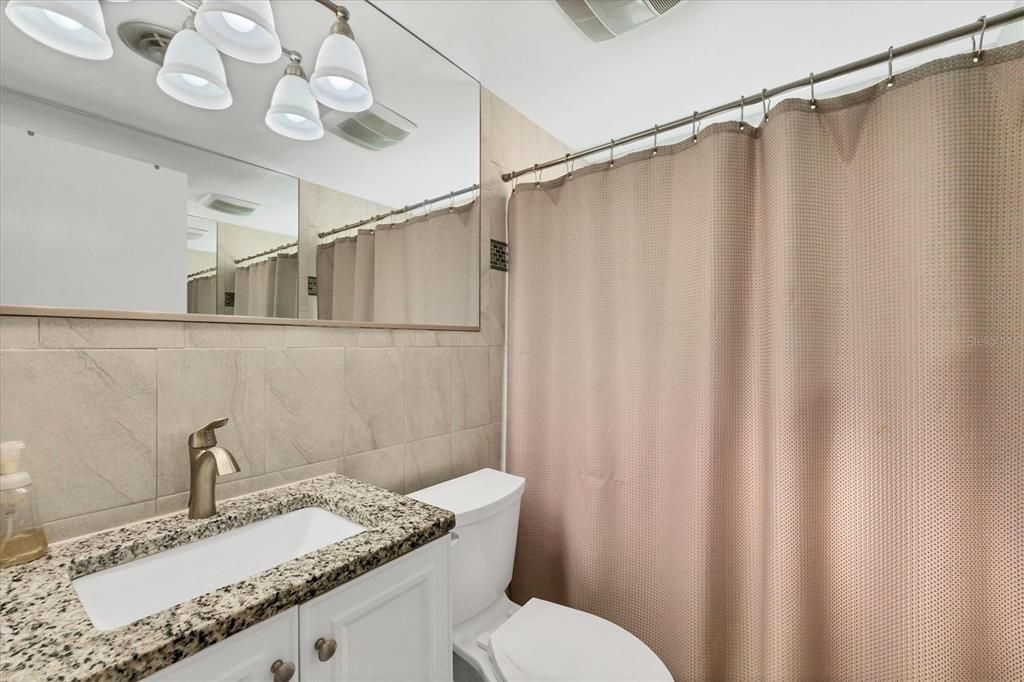 En Venta: $354,500 (2 camas, 1 baños, 960 Pies cuadrados)