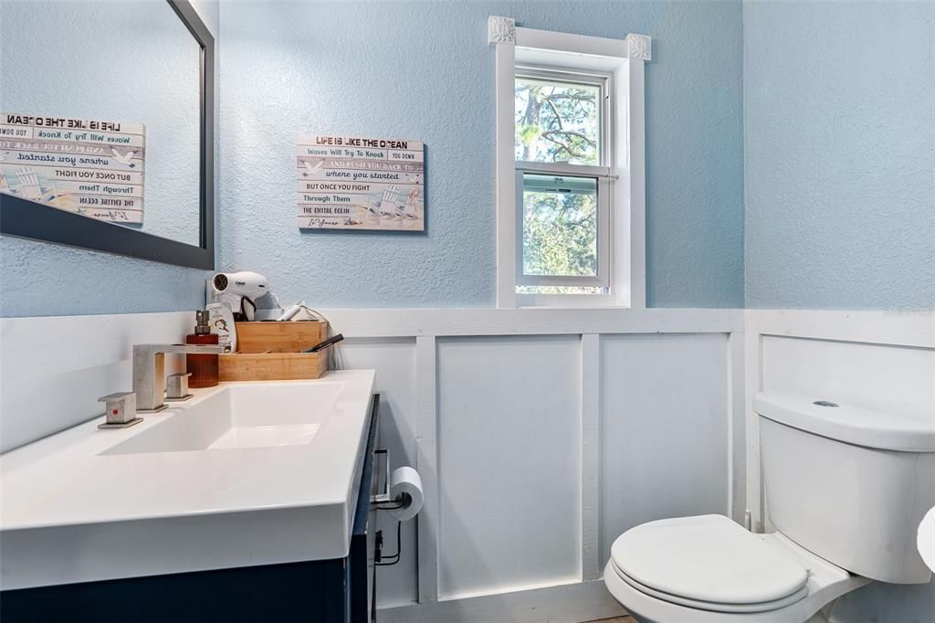 En Venta: $700,000 (4 camas, 3 baños, 2074 Pies cuadrados)