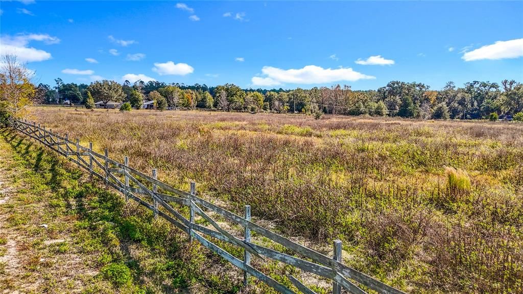 待售: $800,000 (2 贝兹, 2 浴室, 1535 平方英尺)