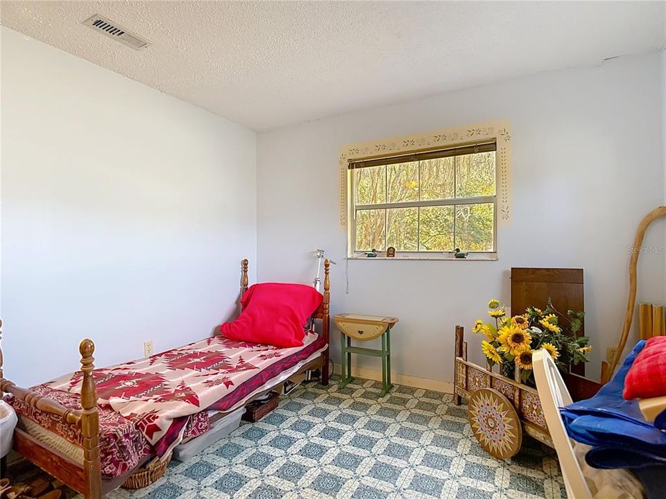 待售: $800,000 (2 贝兹, 2 浴室, 1535 平方英尺)