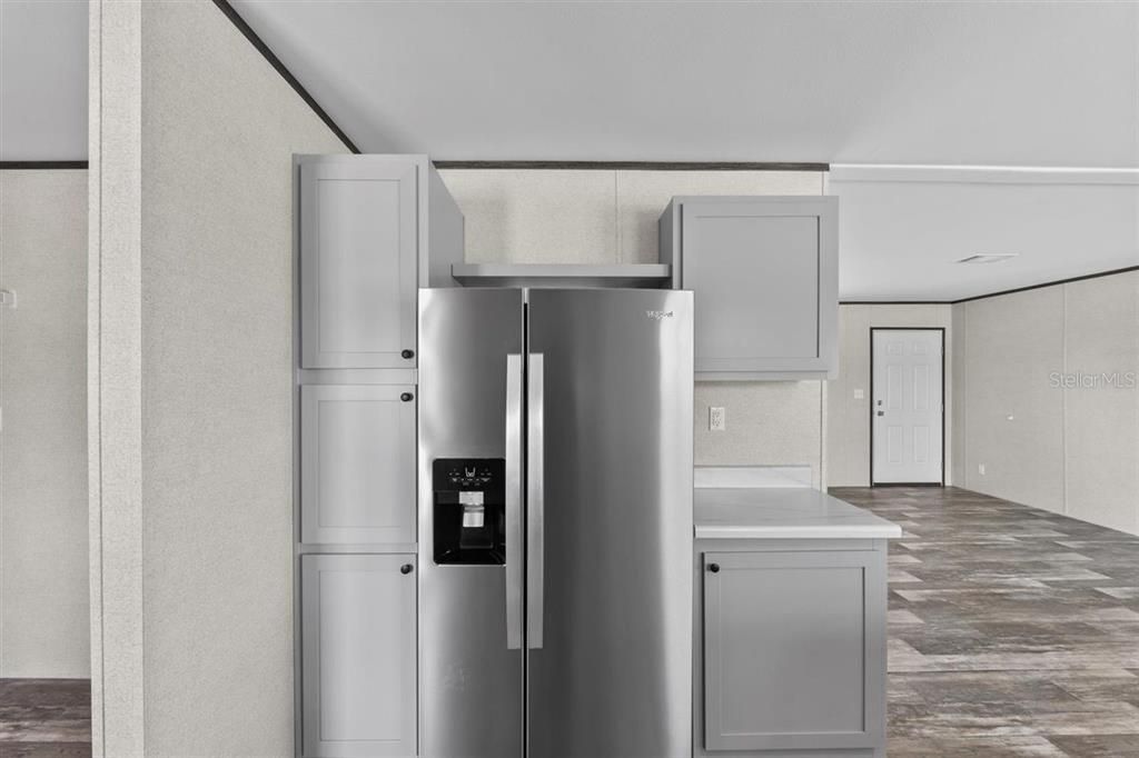 待售: $260,900 (5 贝兹, 2 浴室, 2184 平方英尺)