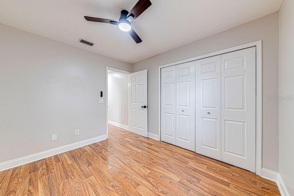 For Sale: $279,800 (3 beds, 2 baths, 1456 Square Feet)