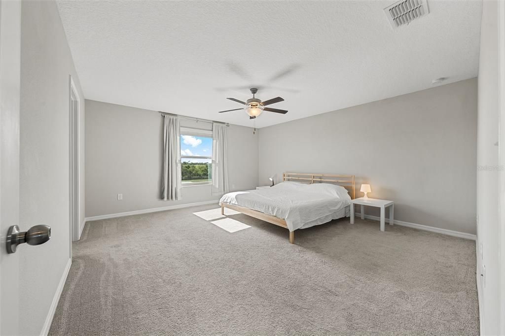 En Venta: $420,000 (4 camas, 2 baños, 2655 Pies cuadrados)