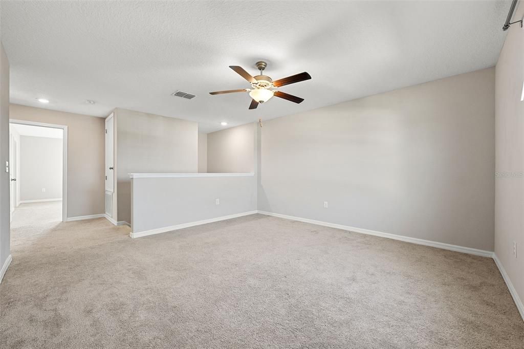 En Venta: $420,000 (4 camas, 2 baños, 2655 Pies cuadrados)