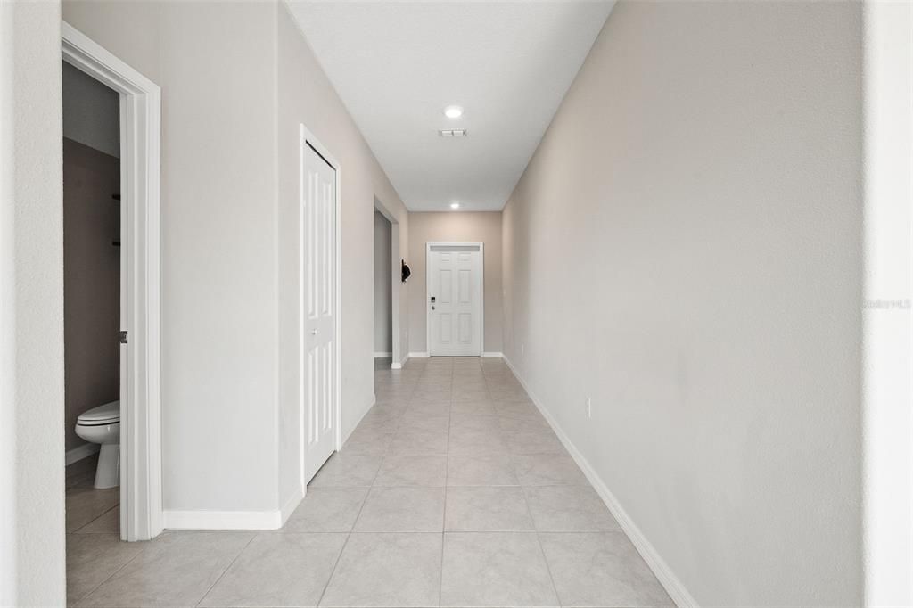 En Venta: $420,000 (4 camas, 2 baños, 2655 Pies cuadrados)