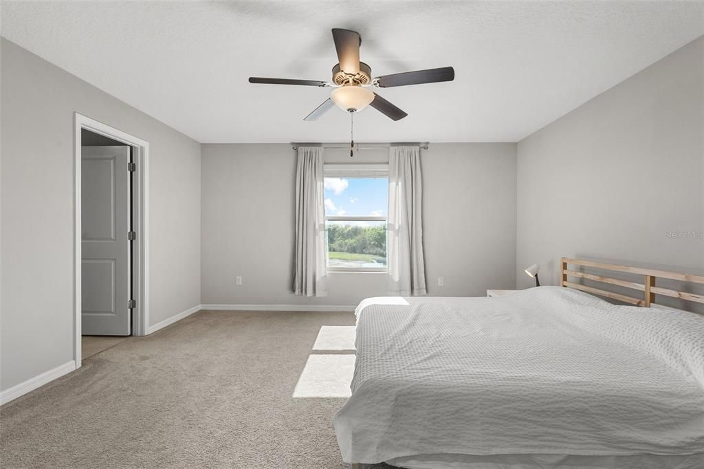 En Venta: $420,000 (4 camas, 2 baños, 2655 Pies cuadrados)